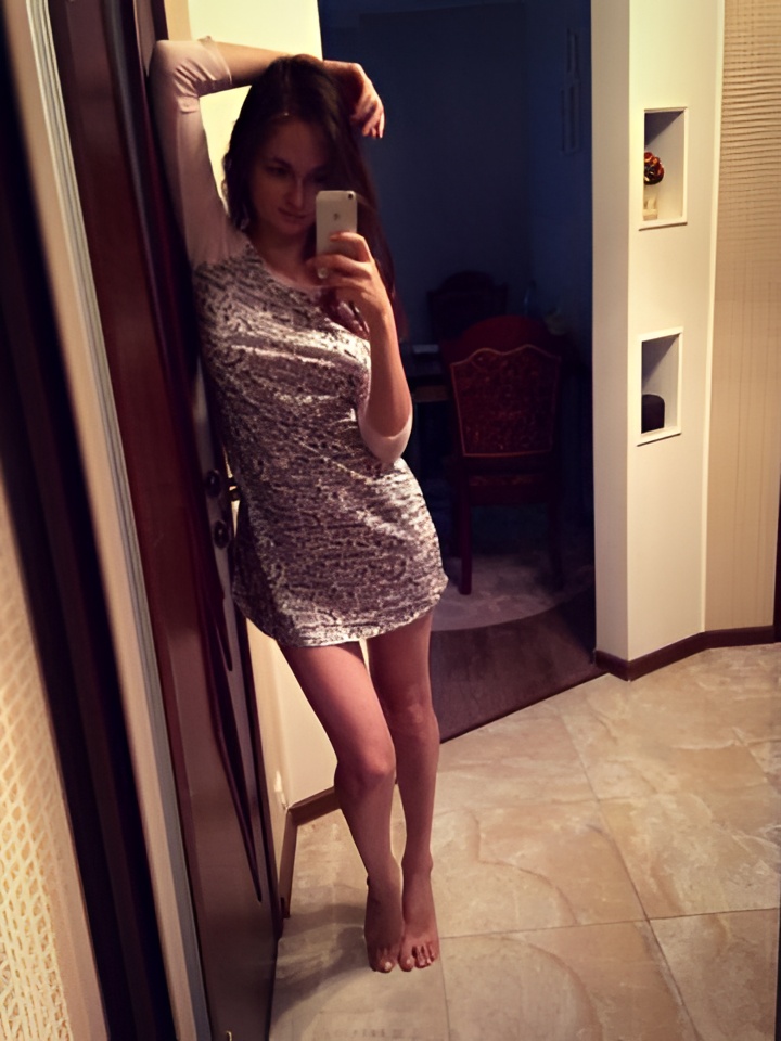 Эвелина привлекальеная девушка из Котласа цена от 5000 руб