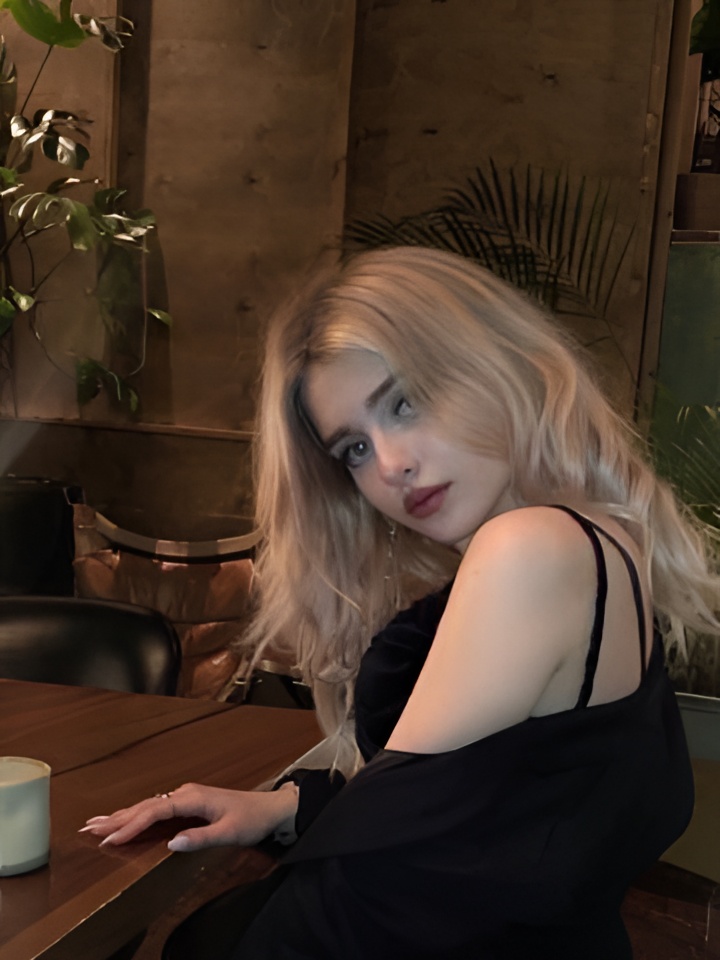 Индивидуалка Ася, доступна для личного знакомства от 2500 руб