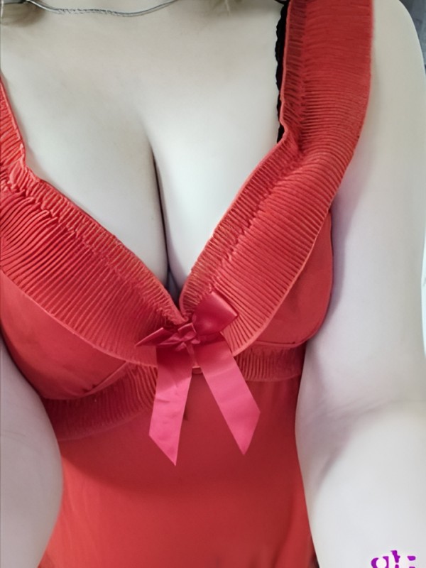 Елена привлекательная девушка из Котласа цена от 5000 руб